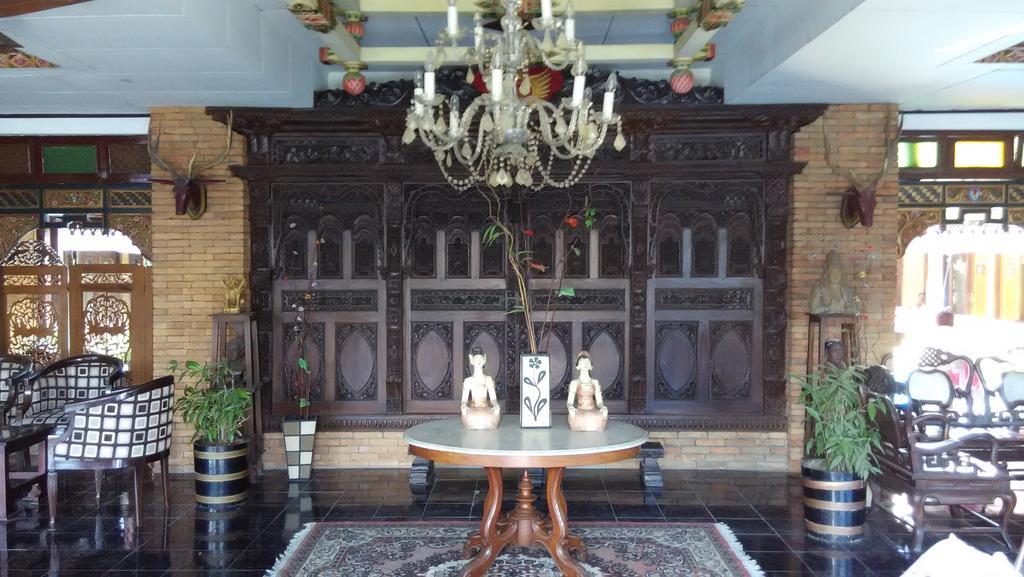 Hotel Istana Batik Ratna Jogyakarta Zewnętrze zdjęcie