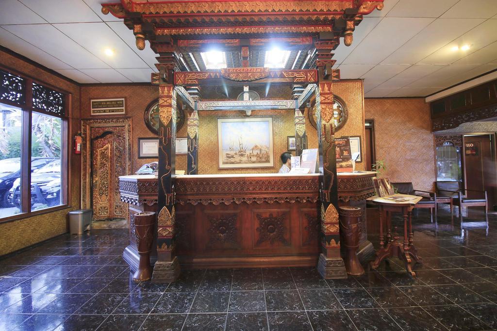 Hotel Istana Batik Ratna Jogyakarta Zewnętrze zdjęcie
